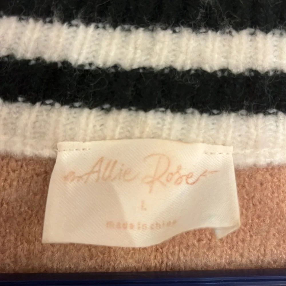 Allie Rose Sweater Knit Bomber Cardi - Picture 5 of 11